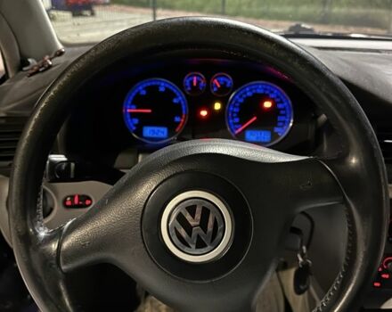 Фольксваген Пассат Варіант 2002 у Стрые на Automoto.ua Синій Фольксваген Пассат Варіант, об'ємом двигуна 1.9 л та пробігом 305 тис. км за 3600 $, фото 11 на Automoto.ua