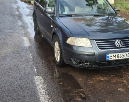 Синий Фольксваген Пассат Вариант, объемом двигателя 1.6 л и пробегом 430 тыс. км за 2700 $, фото 1 на Automoto.ua