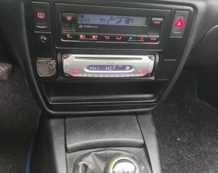 Синий Фольксваген Пассат Вариант, объемом двигателя 1.9 л и пробегом 292 тыс. км за 2399 $, фото 17 на Automoto.ua