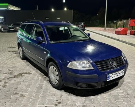 Фольксваген Пассат Варіант 2002 у Стрые на Automoto.ua Синій Фольксваген Пассат Варіант, об'ємом двигуна 1.9 л та пробігом 305 тис. км за 3600 $, фото 2 на Automoto.ua