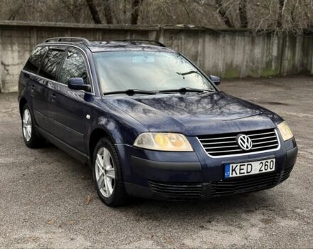 Синий Фольксваген Пассат Вариант, объемом двигателя 1.9 л и пробегом 355 тыс. км за 2300 $, фото 3 на Automoto.ua