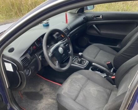 Синій Фольксваген Пассат Варіант, об'ємом двигуна 1.8 л та пробігом 271 тис. км за 2500 $, фото 6 на Automoto.ua