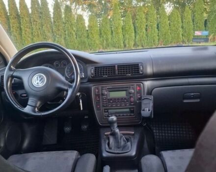 Синій Фольксваген Пассат Варіант, об'ємом двигуна 1.9 л та пробігом 310 тис. км за 1750 $, фото 5 на Automoto.ua