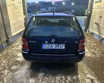 Синий Фольксваген Пассат Вариант, объемом двигателя 2 л и пробегом 300 тыс. км за 1700 $, фото 4 на Automoto.ua