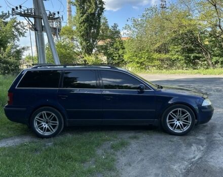 Синий Фольксваген Пассат Вариант, объемом двигателя 2 л и пробегом 258 тыс. км за 3399 $, фото 3 на Automoto.ua