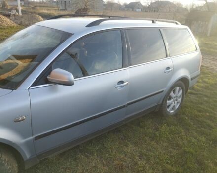 Синій Фольксваген Пассат Варіант, об'ємом двигуна 1 л та пробігом 332 тис. км за 3500 $, фото 1 на Automoto.ua