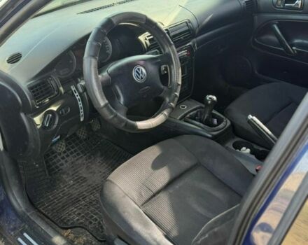 Синий Фольксваген Пассат Вариант, объемом двигателя 1.9 л и пробегом 200 тыс. км за 1400 $, фото 4 на Automoto.ua