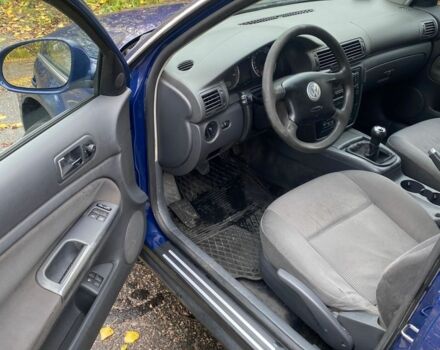 Синій Фольксваген Пассат Варіант, об'ємом двигуна 1.9 л та пробігом 452 тис. км за 2300 $, фото 4 на Automoto.ua