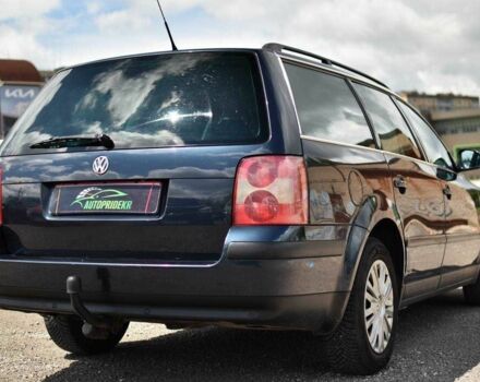 Синий Фольксваген Пассат Вариант, объемом двигателя 1.6 л и пробегом 240 тыс. км за 5850 $, фото 2 на Automoto.ua