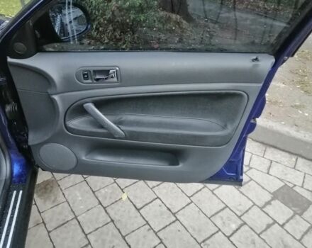 Синій Фольксваген Пассат Варіант, об'ємом двигуна 2 л та пробігом 316 тис. км за 3400 $, фото 4 на Automoto.ua