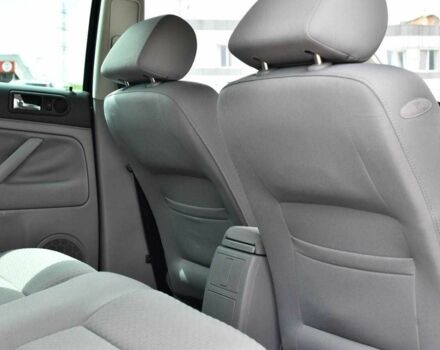 Синий Фольксваген Пассат Вариант, объемом двигателя 1.6 л и пробегом 240 тыс. км за 5850 $, фото 16 на Automoto.ua