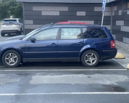 Синий Фольксваген Пассат Вариант, объемом двигателя 1.9 л и пробегом 260 тыс. км за 3000 $, фото 1 на Automoto.ua