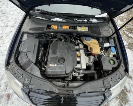 Синій Фольксваген Пассат Варіант, об'ємом двигуна 1.8 л та пробігом 222 тис. км за 4500 $, фото 23 на Automoto.ua