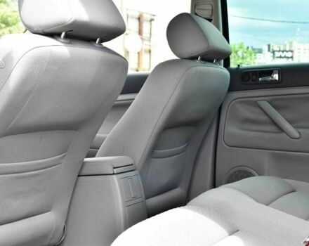 Синий Фольксваген Пассат Вариант, объемом двигателя 1.6 л и пробегом 240 тыс. км за 5850 $, фото 14 на Automoto.ua