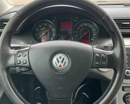 Синій Фольксваген Пассат Варіант, об'ємом двигуна 2 л та пробігом 211 тис. км за 3900 $, фото 8 на Automoto.ua