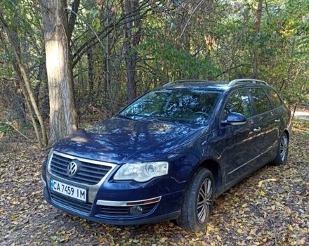 Синий Фольксваген Пассат Вариант, объемом двигателя 1.6 л и пробегом 306 тыс. км за 3900 $, фото 3 на Automoto.ua