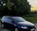 Синій Фольксваген Пассат Варіант, об'ємом двигуна 1.6 л та пробігом 270 тис. км за 4800 $, фото 1 на Automoto.ua