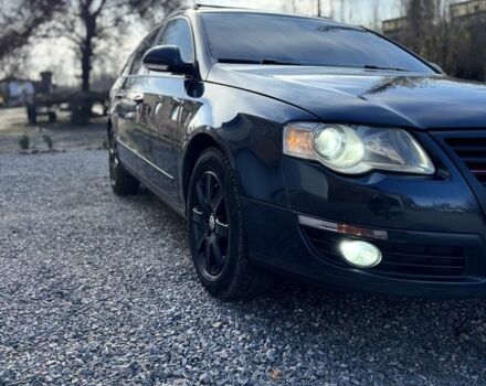 Синій Фольксваген Пассат Варіант, об'ємом двигуна 2 л та пробігом 317 тис. км за 5950 $, фото 2 на Automoto.ua