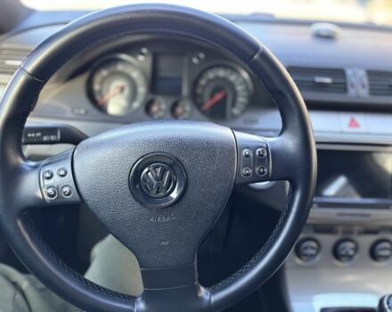 Синій Фольксваген Пассат Варіант, об'ємом двигуна 2 л та пробігом 317 тис. км за 5950 $, фото 21 на Automoto.ua