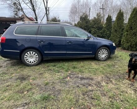 Синий Фольксваген Пассат Вариант, объемом двигателя 2 л и пробегом 287 тыс. км за 2000 $, фото 1 на Automoto.ua