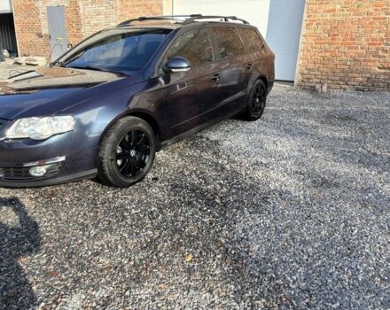 Синій Фольксваген Пассат Варіант, об'ємом двигуна 2 л та пробігом 317 тис. км за 5950 $, фото 12 на Automoto.ua