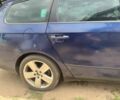 Синій Фольксваген Пассат Варіант, об'ємом двигуна 2 л та пробігом 304 тис. км за 2101 $, фото 9 на Automoto.ua