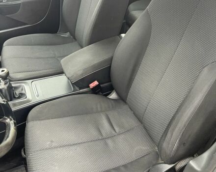 Синий Фольксваген Пассат Вариант, объемом двигателя 2 л и пробегом 300 тыс. км за 2550 $, фото 5 на Automoto.ua