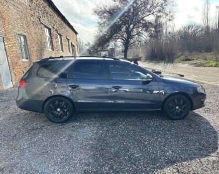 Синій Фольксваген Пассат Варіант, об'ємом двигуна 2 л та пробігом 317 тис. км за 5950 $, фото 6 на Automoto.ua