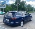 Синій Фольксваген Пассат Варіант, об'ємом двигуна 2 л та пробігом 350 тис. км за 3999 $, фото 2 на Automoto.ua