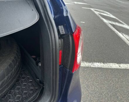 Синий Фольксваген Пассат Вариант, объемом двигателя 1.6 л и пробегом 237 тыс. км за 5600 $, фото 20 на Automoto.ua