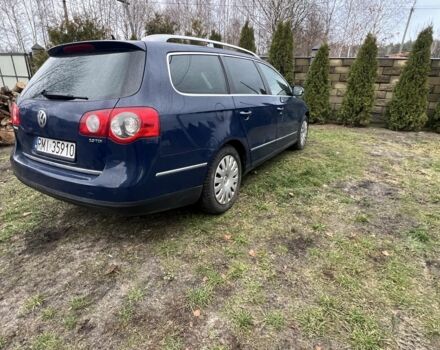 Синий Фольксваген Пассат Вариант, объемом двигателя 2 л и пробегом 287 тыс. км за 2000 $, фото 2 на Automoto.ua
