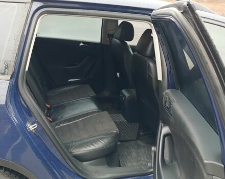 Синій Фольксваген Пассат Варіант, об'ємом двигуна 2 л та пробігом 324 тис. км за 4200 $, фото 12 на Automoto.ua