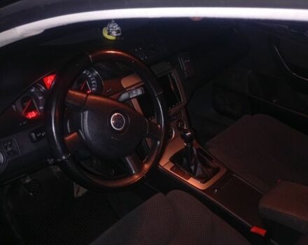 Синий Фольксваген Пассат Вариант, объемом двигателя 2 л и пробегом 319 тыс. км за 5400 $, фото 1 на Automoto.ua