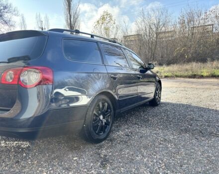 Синій Фольксваген Пассат Варіант, об'ємом двигуна 2 л та пробігом 317 тис. км за 5950 $, фото 9 на Automoto.ua