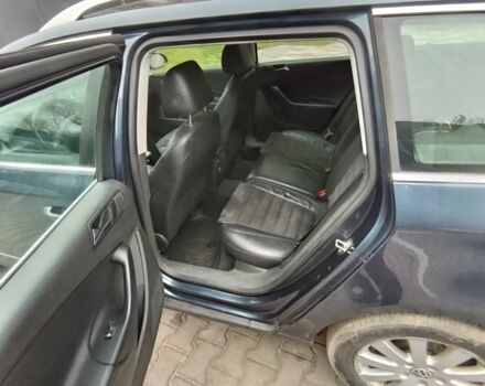 Синий Фольксваген Пассат Вариант, объемом двигателя 2 л и пробегом 293 тыс. км за 2800 $, фото 5 на Automoto.ua