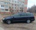 Синий Фольксваген Пассат Вариант, объемом двигателя 2 л и пробегом 279 тыс. км за 4700 $, фото 2 на Automoto.ua