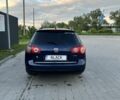 Синий Фольксваген Пассат Вариант, объемом двигателя 2 л и пробегом 334 тыс. км за 4950 $, фото 2 на Automoto.ua