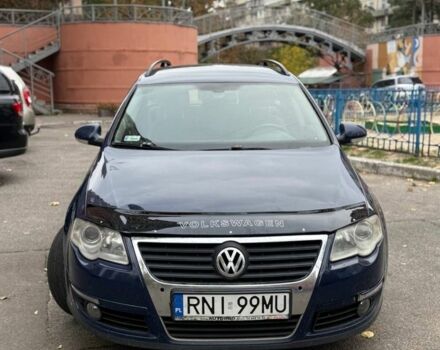 Синий Фольксваген Пассат Вариант, объемом двигателя 2 л и пробегом 334 тыс. км за 2599 $, фото 1 на Automoto.ua