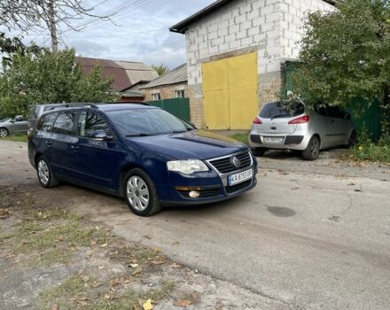 Фольксваген Пассат Вариант 2007 в Киеве на Automoto.ua Синий Фольксваген Пассат Вариант, объемом двигателя 1.9 л и пробегом 320 тыс. км за 3999 $, фото 1 на Automoto.ua