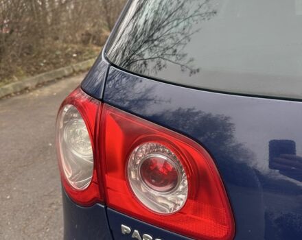 Синій Фольксваген Пассат Варіант, об'ємом двигуна 2 л та пробігом 287 тис. км за 2899 $, фото 8 на Automoto.ua