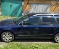 Синий Фольксваген Пассат Вариант, объемом двигателя 2 л и пробегом 315 тыс. км за 5600 $, фото 1 на Automoto.ua