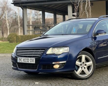 Синій Фольксваген Пассат Варіант, об'ємом двигуна 2 л та пробігом 285 тис. км за 5450 $, фото 4 на Automoto.ua
