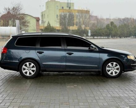 Синий Фольксваген Пассат Вариант, объемом двигателя 2 л и пробегом 234 тыс. км за 5499 $, фото 3 на Automoto.ua