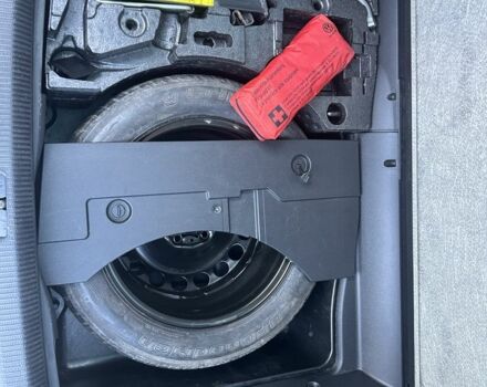 Синій Фольксваген Пассат Варіант, об'ємом двигуна 1.9 л та пробігом 345 тис. км за 7200 $, фото 23 на Automoto.ua