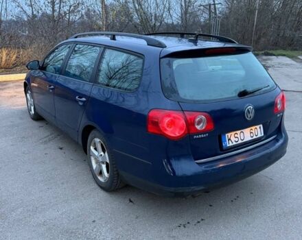 Синій Фольксваген Пассат Варіант, об'ємом двигуна 2 л та пробігом 284 тис. км за 2800 $, фото 3 на Automoto.ua