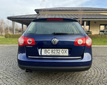 Синій Фольксваген Пассат Варіант, об'ємом двигуна 2 л та пробігом 285 тис. км за 5450 $, фото 7 на Automoto.ua