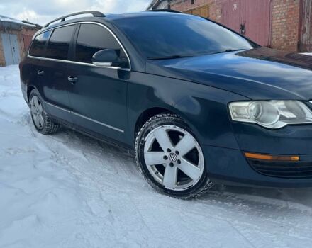 Синій Фольксваген Пассат Варіант, об'ємом двигуна 2 л та пробігом 231 тис. км за 5600 $, фото 4 на Automoto.ua