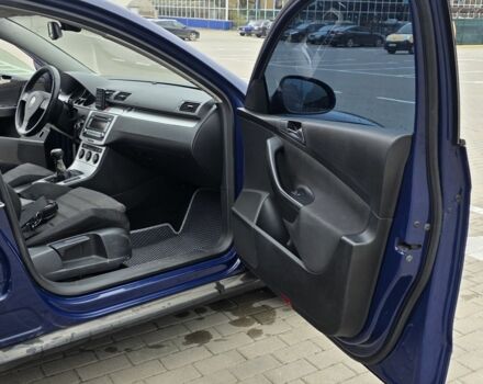 Синий Фольксваген Пассат Вариант, объемом двигателя 2 л и пробегом 350 тыс. км за 4333 $, фото 19 на Automoto.ua