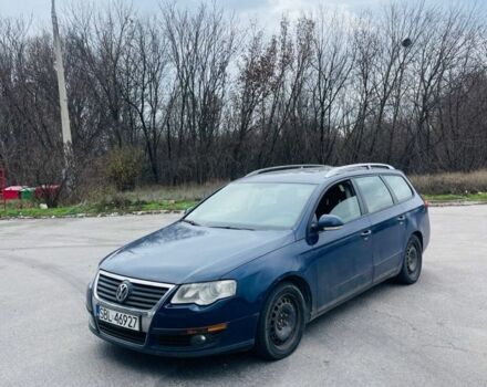 Синий Фольксваген Пассат Вариант, объемом двигателя 2 л и пробегом 230 тыс. км за 2000 $, фото 2 на Automoto.ua