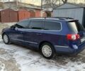 Синий Фольксваген Пассат Вариант, объемом двигателя 2 л и пробегом 282 тыс. км за 5700 $, фото 3 на Automoto.ua